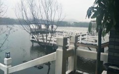 武汉东湖生态风景区游泳池铺设管道现场施工图